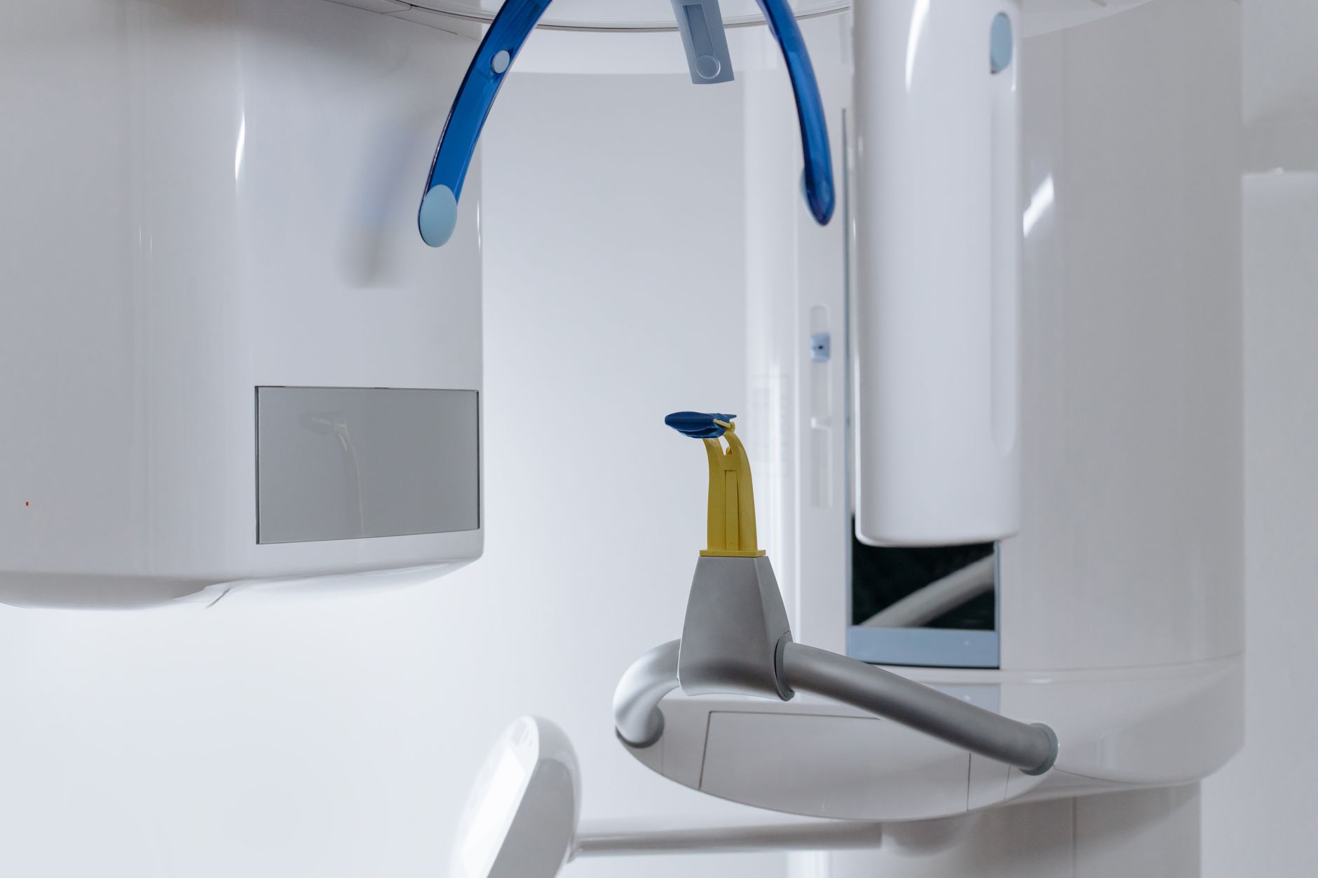reabilitacao-oral-goiania-apos-h2-por-que-realizar-sua-reabilitacao-oral-em-goia